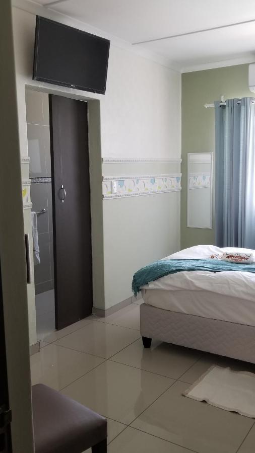 A-Z Boutique Guesthouse Windhuk Zewnętrze zdjęcie